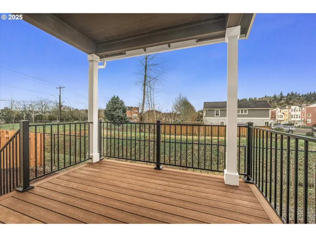 $559,934 | 63 Northwest Mawrcrest Drive, Gresham, OR 97030