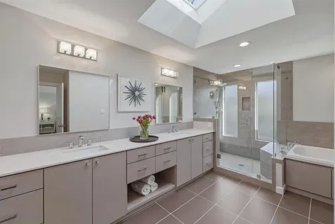 $950,000 | 965 Easton Place, Dallas, TX 75218