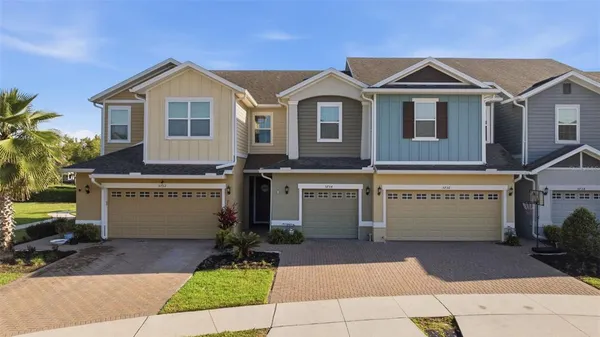 $2,300 | 5734 Spotted Harrier Way, Lithia, FL 33547