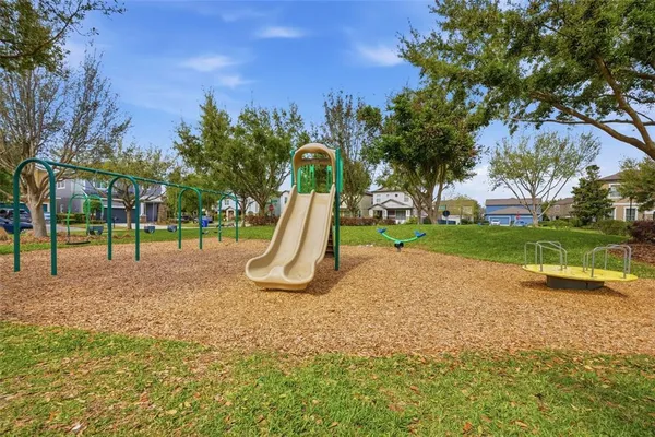 $2,300 | 5734 Spotted Harrier Way, Lithia, FL 33547