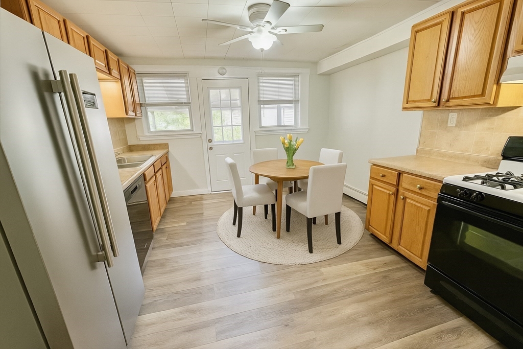 46 Main Street, Unit 3 Hull, MA 02045 - Photo 6 of 24