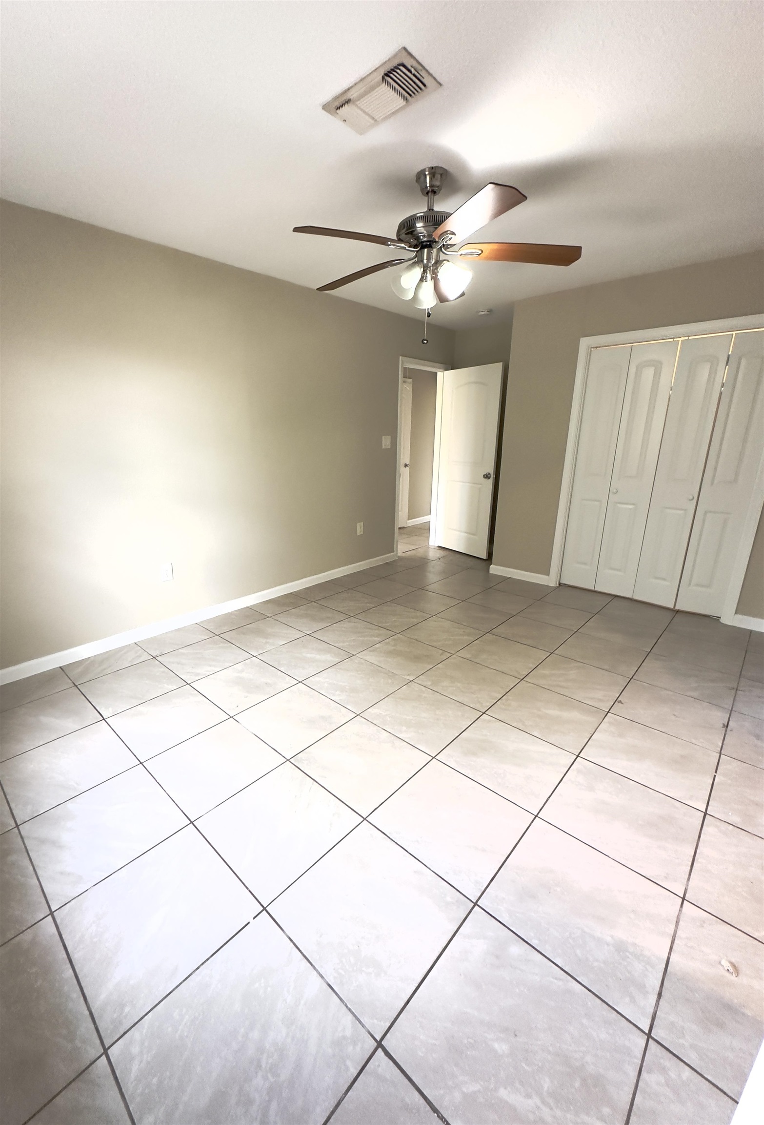 3414 Elinor Street Beaumont, TX 77705 - Photo 7 of 13