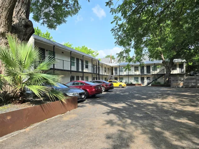 $895 | 4504 Speedway, Austin, TX 78751