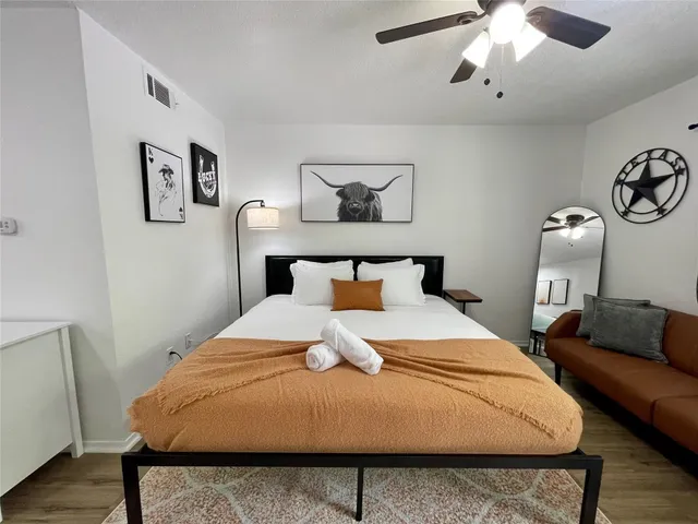 $895 | 4504 Speedway, Austin, TX 78751