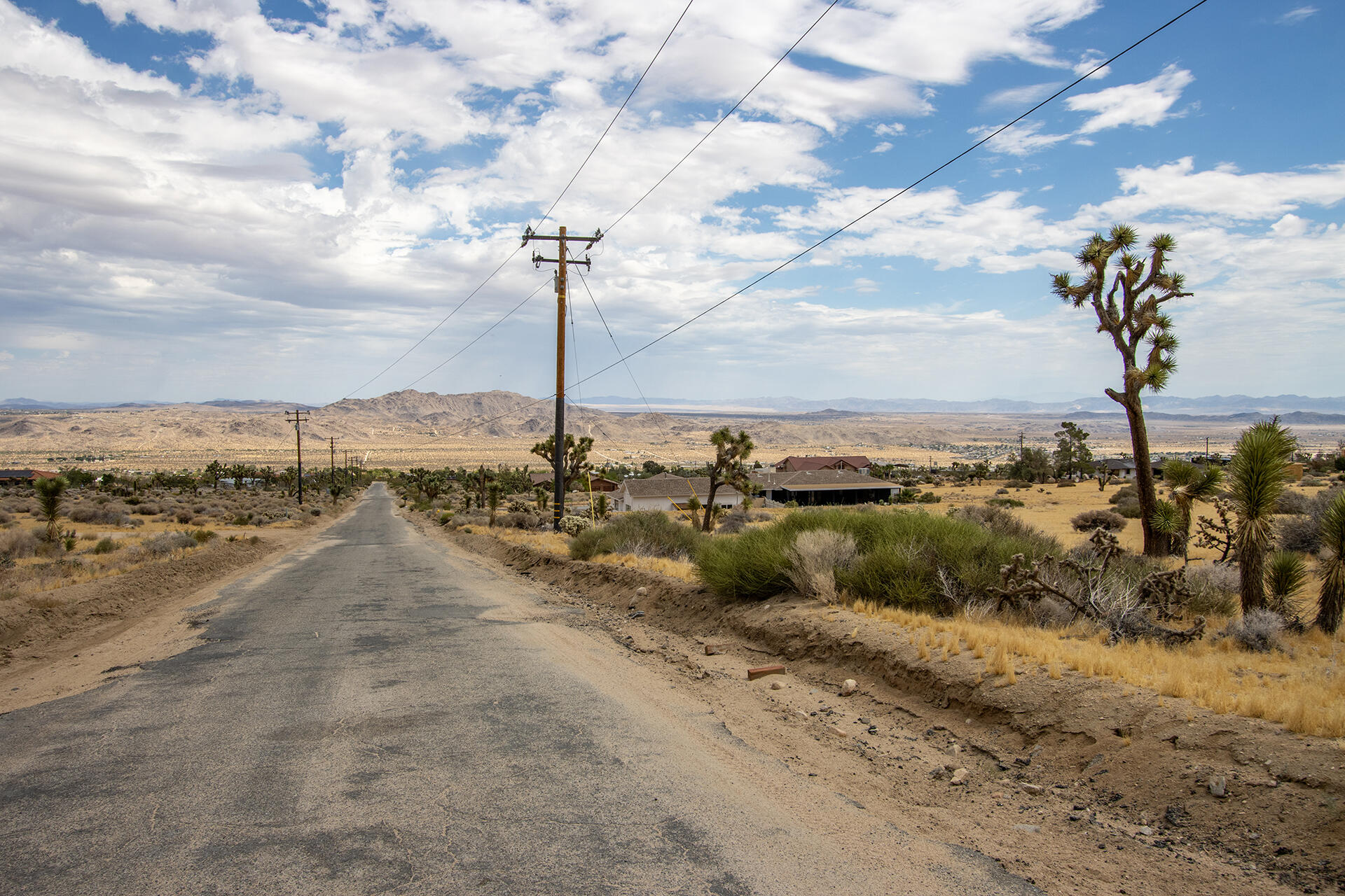 8021 Wesley Road Joshua Tree, CA 92252 - Photo 2 of 25 IMG_1893