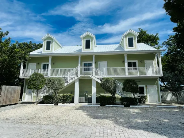 $2,100 | 102940 Overseas Highway, Unit 1, Key Largo, FL 33037