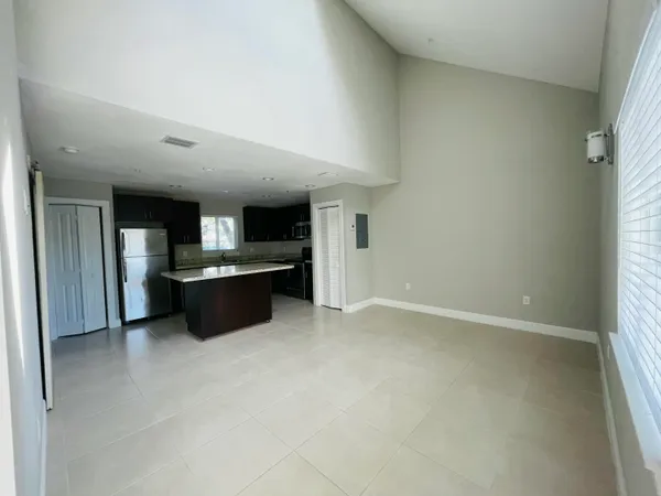 $2,100 | 102940 Overseas Highway, Unit 1, Key Largo, FL 33037