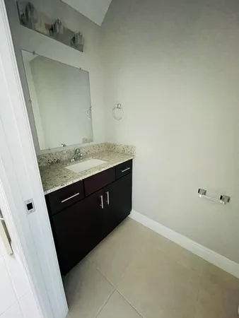 $2,100 | 102940 Overseas Highway, Unit 1, Key Largo, FL 33037