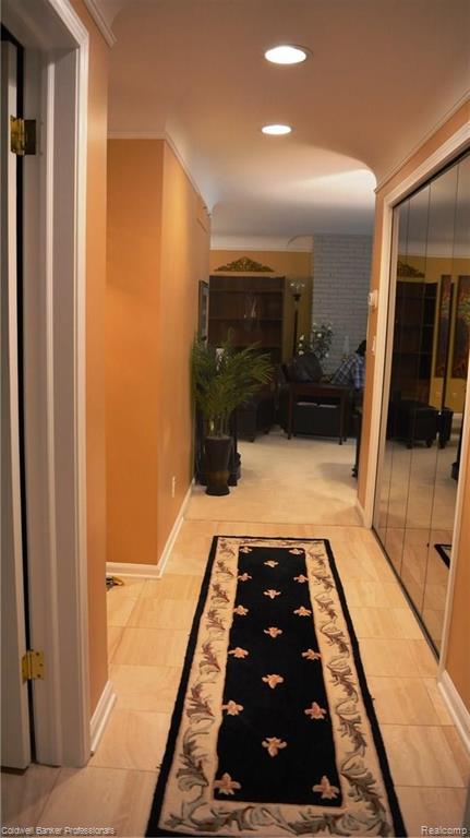 1750 Vernier Road, Unit 9 Grosse Pointe Woods, MI 48236 - Photo 2 of 37