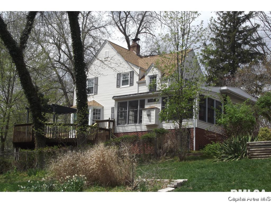 20 Hazel Dell Springfield, IL 62712 - Photo 4 of 26 Gallery Image 4