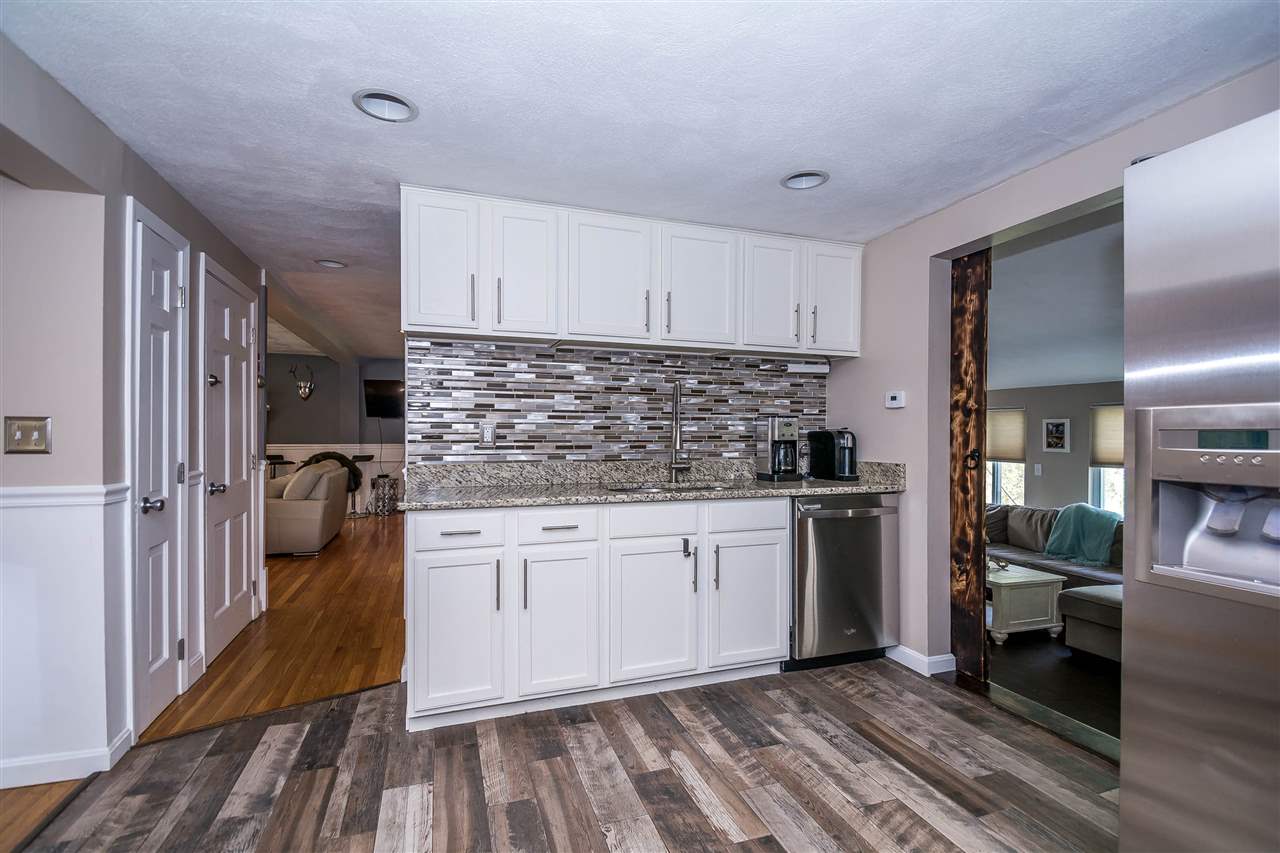6 Strawberry Hill Road Derry, NH 03038 - Photo 14 of 40