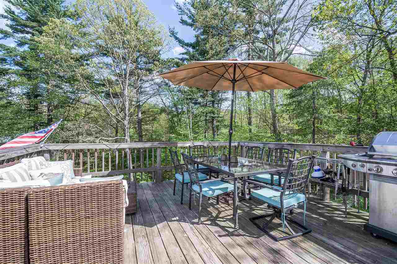 6 Strawberry Hill Road Derry, NH 03038 - Photo 4 of 40