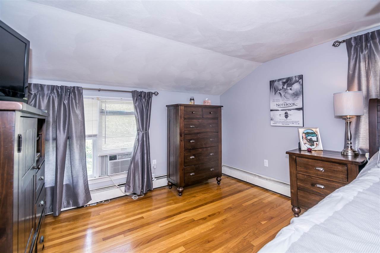 6 Strawberry Hill Road Derry, NH 03038 - Photo 33 of 40