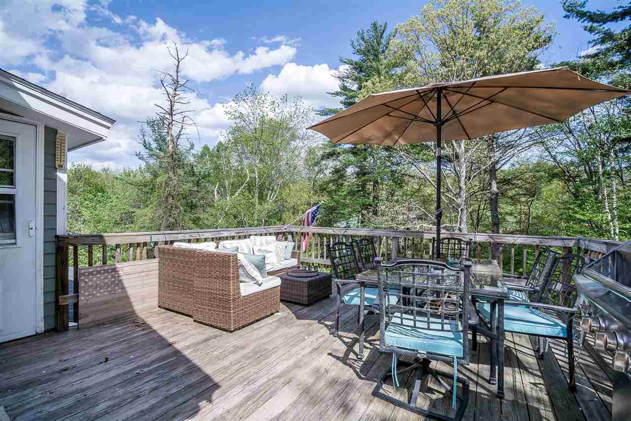 6 Strawberry Hill Road Derry, NH 03038 - Photo 5 of 40
