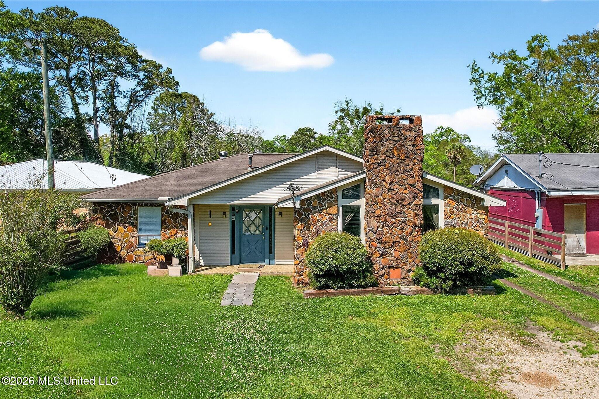 2003 Ray Avenue Pascagoula, MS 39567 - Photo 1 of 49 01-001_DJI_0001