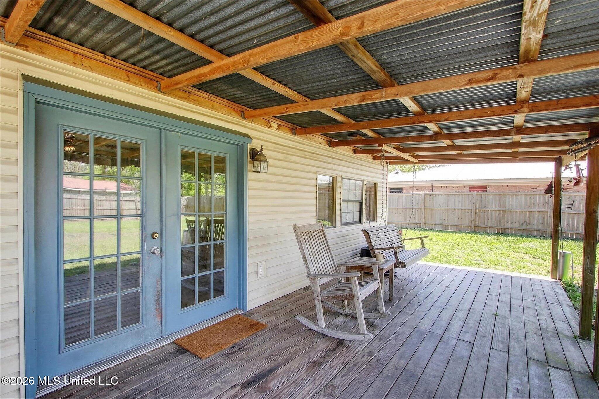 2003 Ray Avenue Pascagoula, MS 39567 - Photo 34 of 49 37-IMG_7434_d