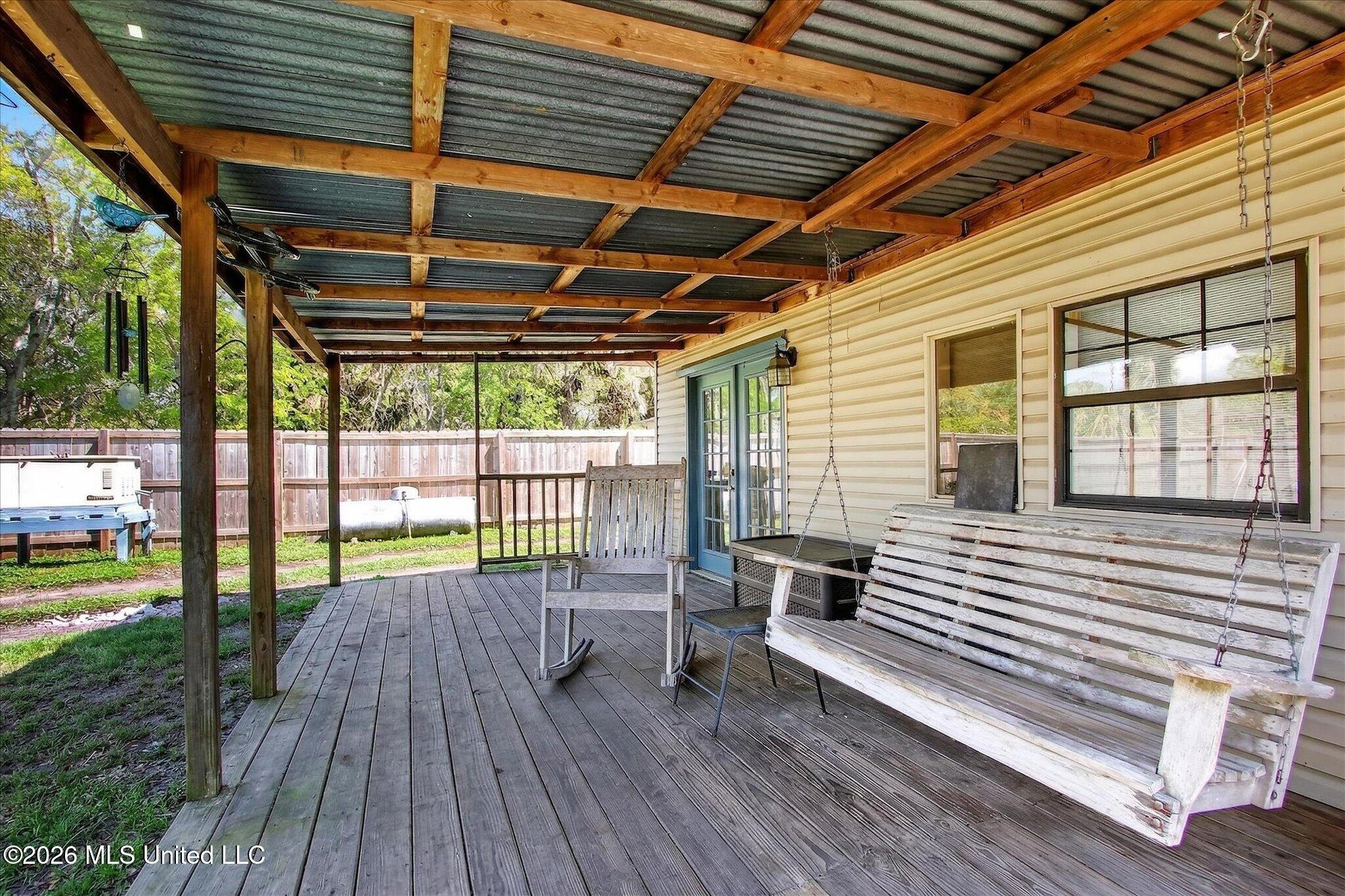 2003 Ray Avenue Pascagoula, MS 39567 - Photo 35 of 49 39-IMG_7440_d