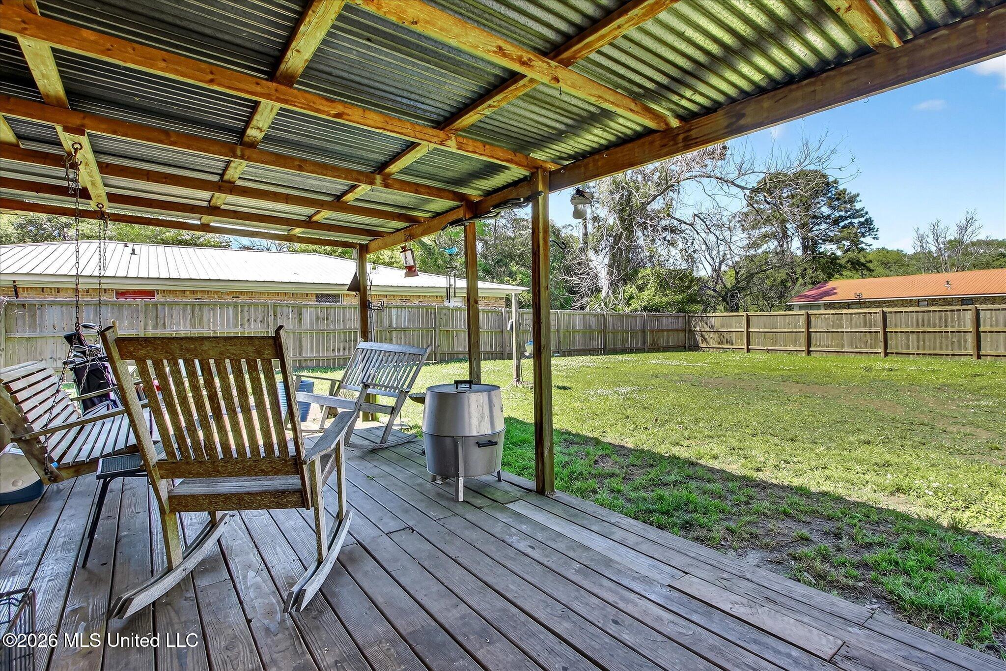2003 Ray Avenue Pascagoula, MS 39567 - Photo 36 of 49 40-036_IMG_7448