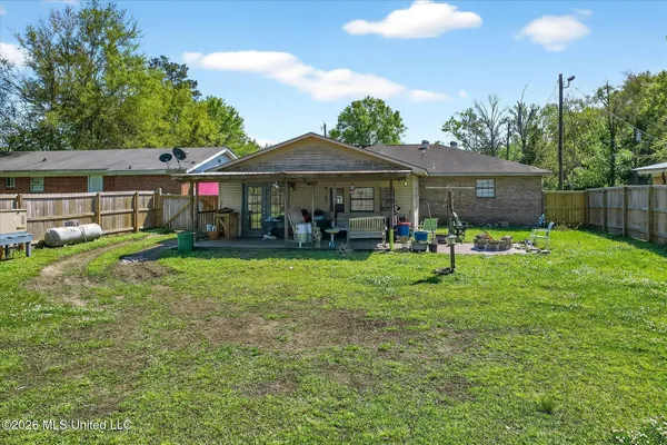 $150,000 | 2003 Ray Avenue, Pascagoula, MS 39567