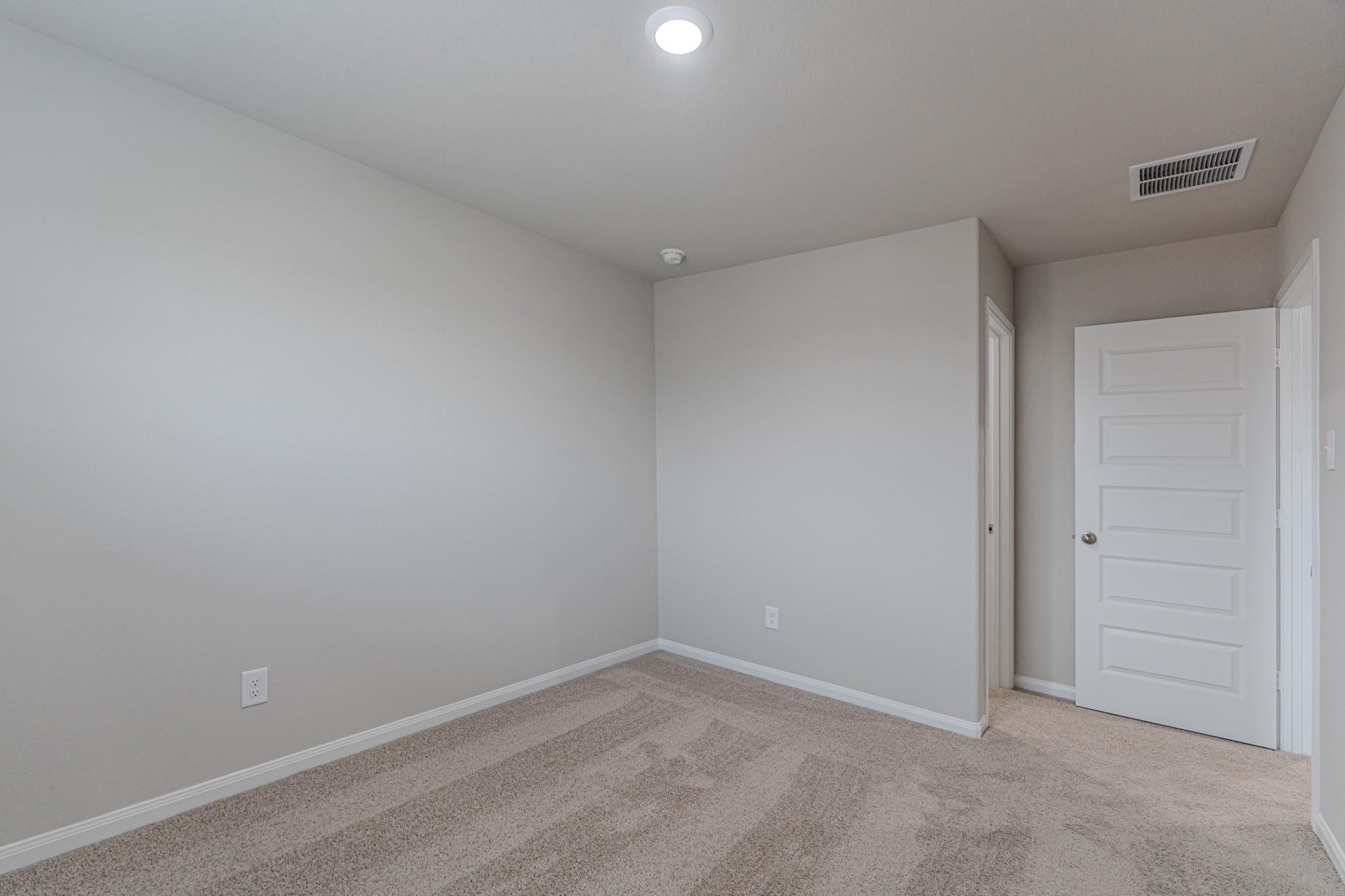 9219 Grace Rdg Drive Willis, TX 77318 - Photo 39 of 44 a view of an empty room