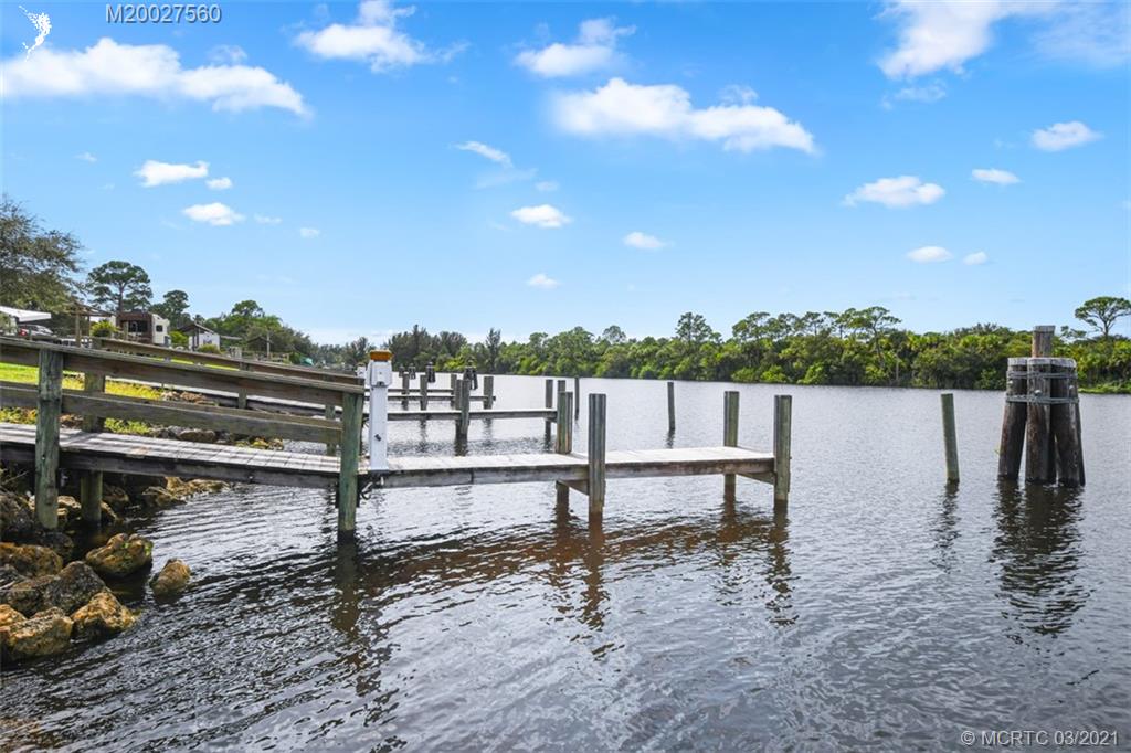 2181 Southwest Oasis Terrace Stuart, FL 34997 - Photo 19 of 21 Gallery Image 19