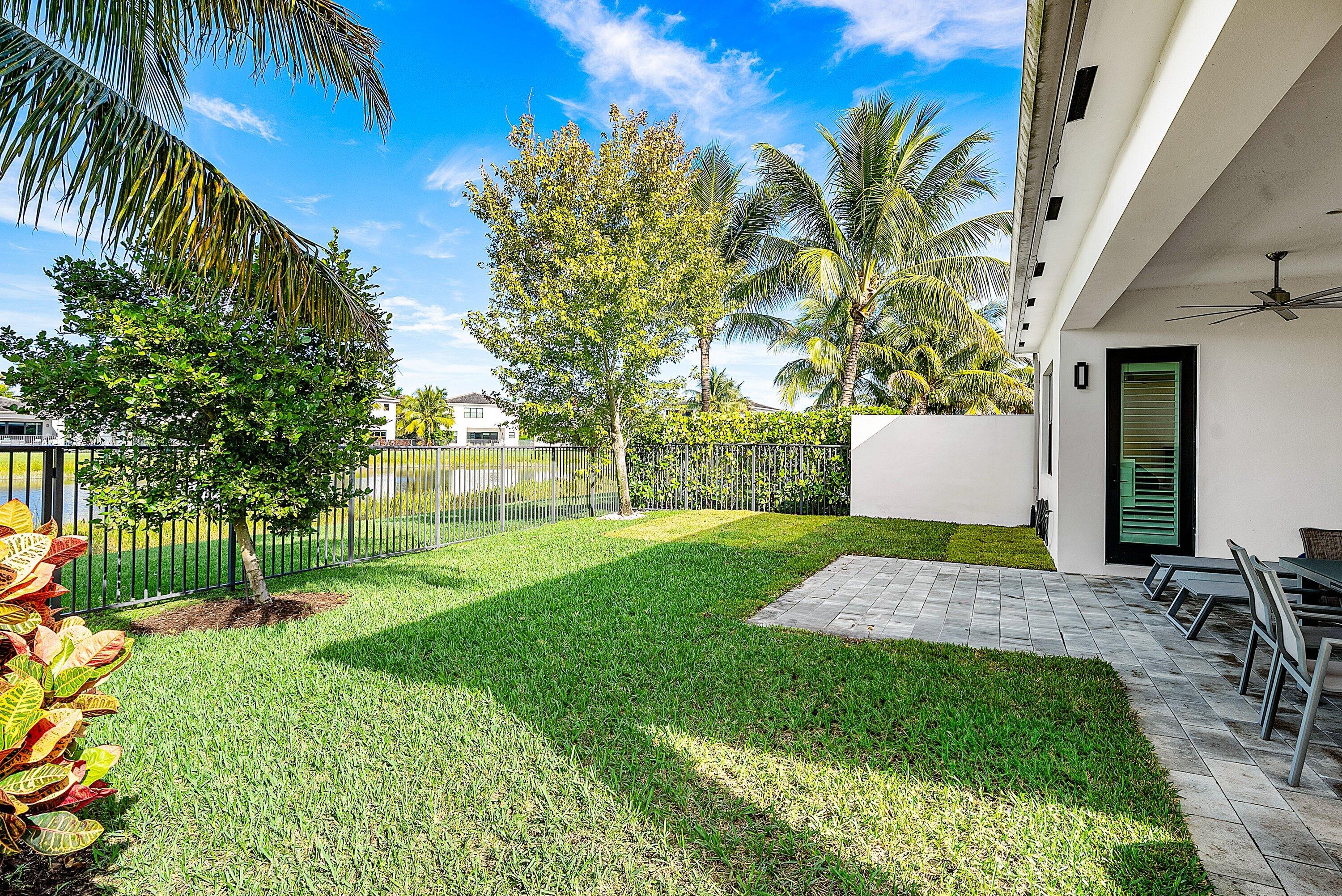 8617 Tower Bridge Court Boca Raton, FL 33496 - Photo 28 of 47 036-8617TowerBridgeCourt-BocaRaton-FL-33