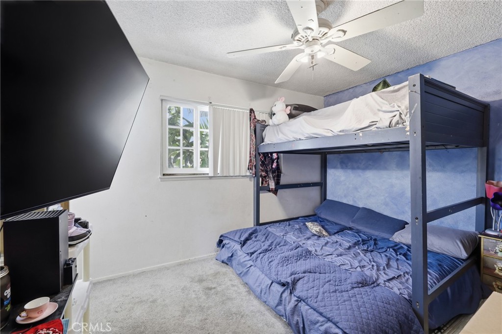 1490 Anderson Street Simi Valley, CA 93065 - Photo 25 of 37