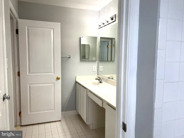 $3,100 | 23745 Clarksmeade Drive, Clarksburg, MD 20871
