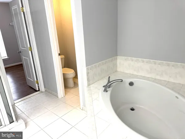 $3,100 | 23745 Clarksmeade Drive, Clarksburg, MD 20871