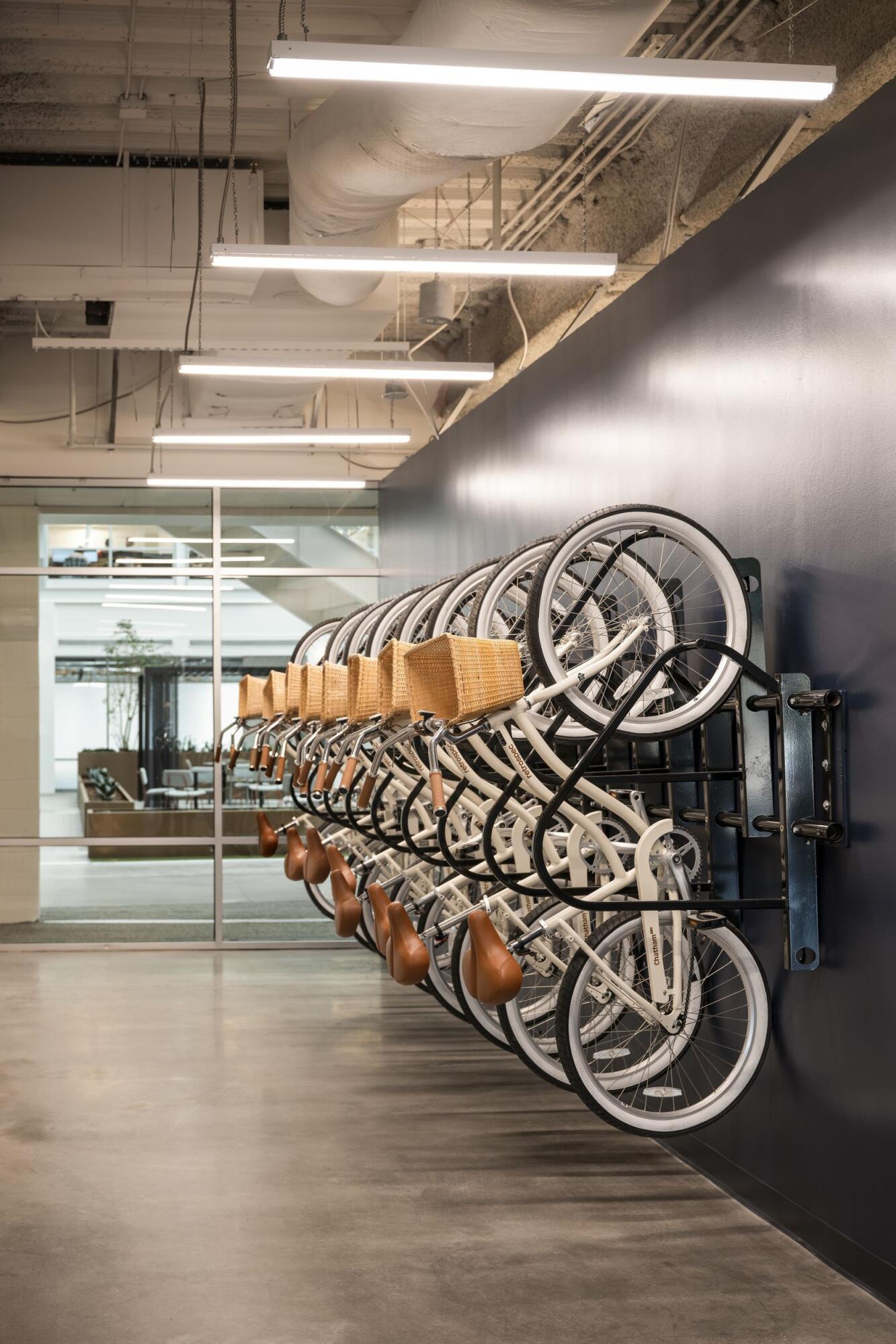 763 Oyster Isle Drive Charleston, SC 29492 - Photo 19 of 22 Bike Room_Marshside