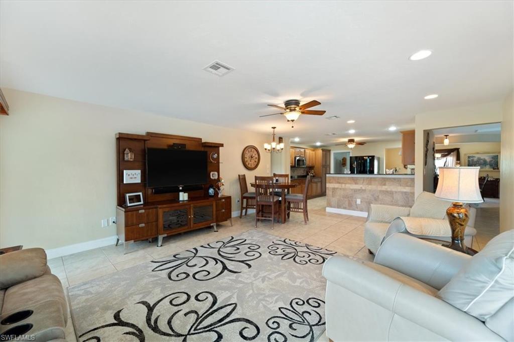 250 Torrey Pines Point Naples, FL 34113 - Photo 14 of 44