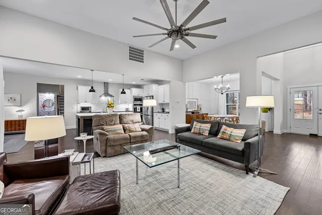 $849,000 | 152 Carson Road, Brooks, GA 30205