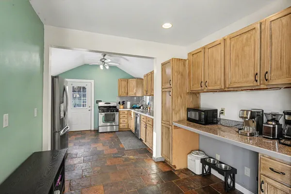 $175,000 | 121 Frost Street, Jackson, MI 49202