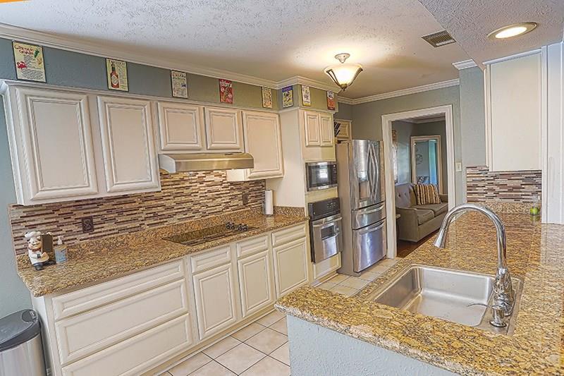 137 Somerset Road Laplace, LA 70068 - Photo 3 of 24 Gallery Image 3