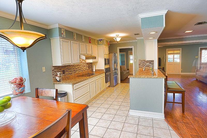 137 Somerset Road Laplace, LA 70068 - Photo 4 of 24 Gallery Image 4