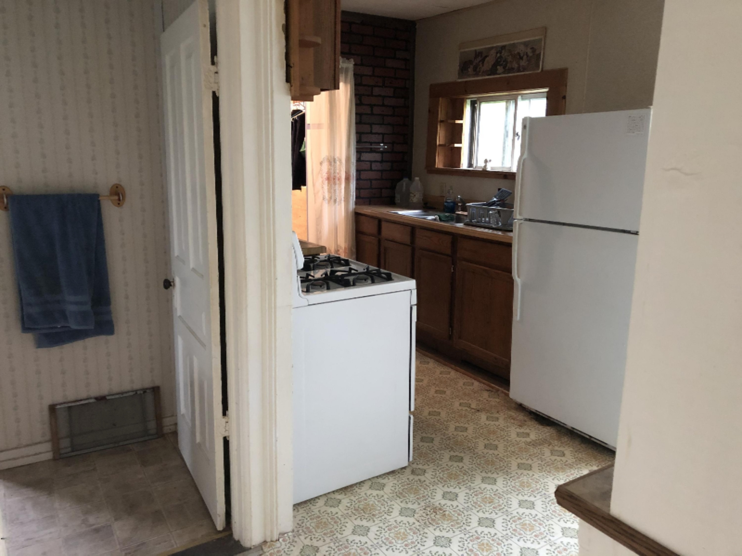 2522 West Jefferson Road Alma, MI 48801 - Photo 5 of 14 Photo Sep 08, 1 20 57 PM