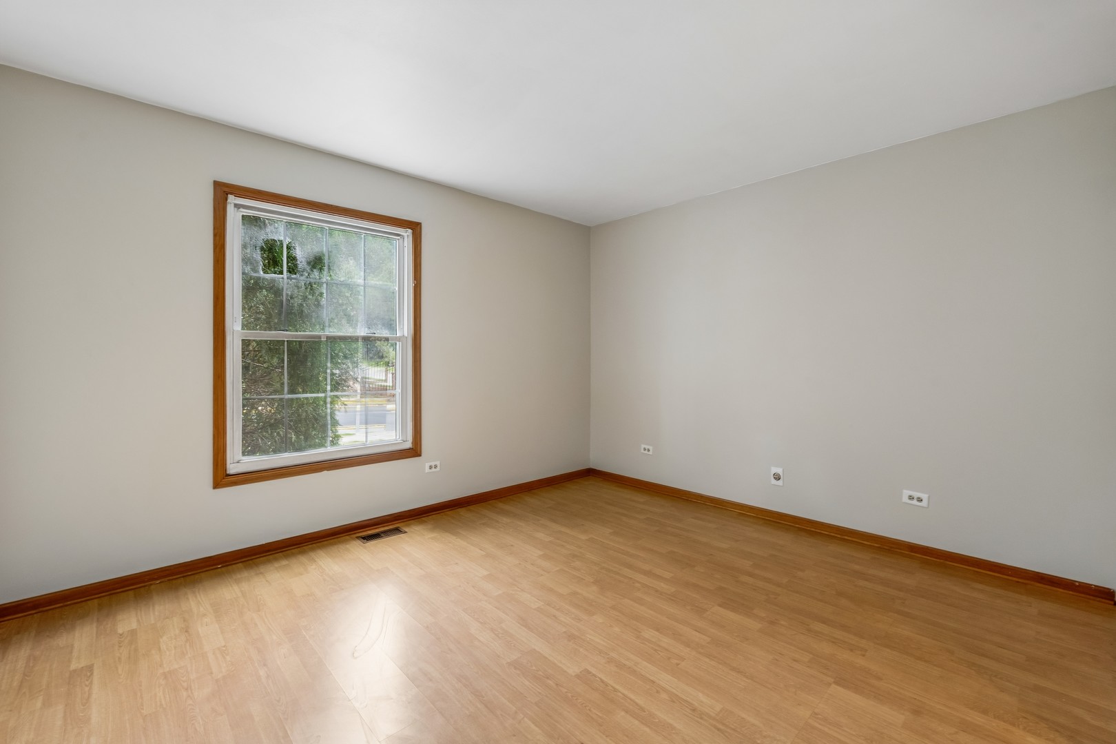 959 Golf Course Road, Unit 1 Crystal Lake, IL 60014 - Photo 15 of 29 Gallery Image 15