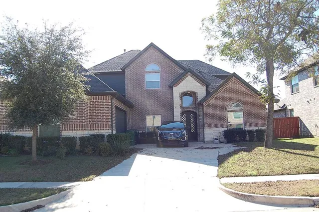 $3,700 | 3912 Belle Maison Court, Arlington, TX 76016