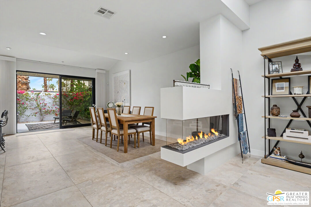 1310 East Andreas Road Palm Springs, CA 92262 - Photo 18 of 55