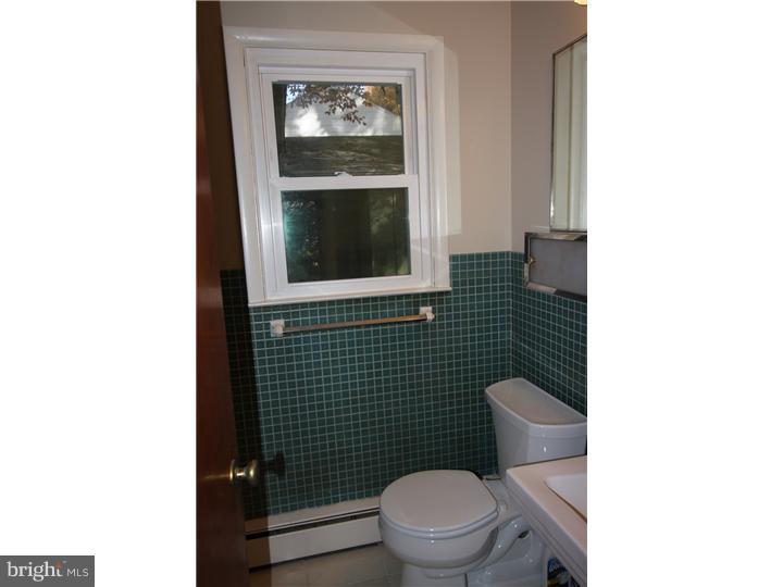 404 River Road Wilmington, DE 19809 - Photo 10 of 12 Gallery Image 10