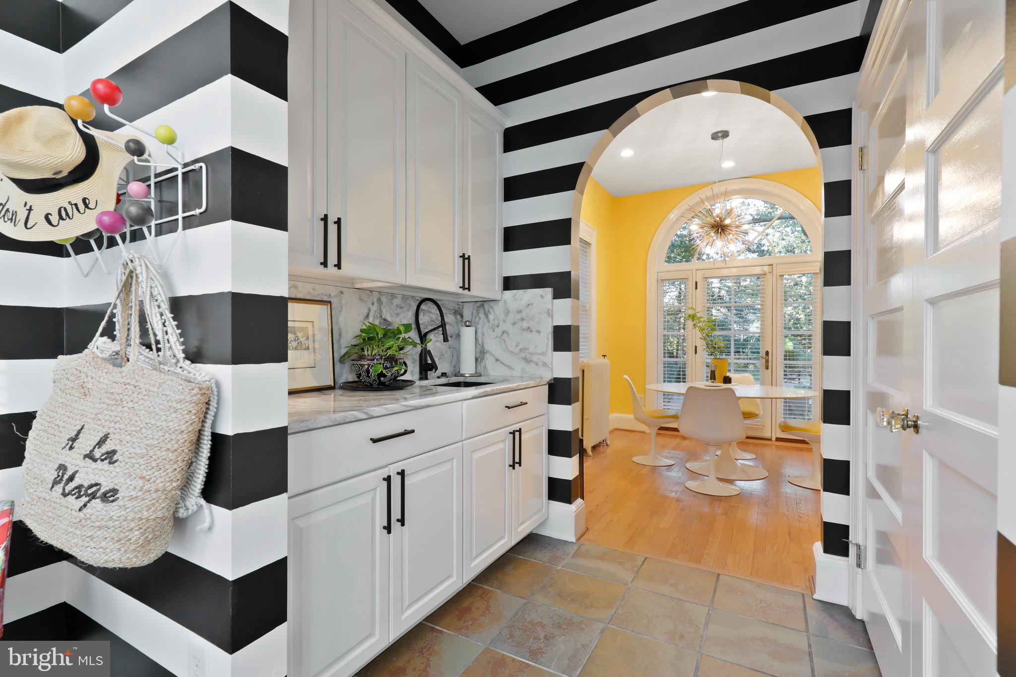 8 East Bishop's Road Baltimore, MD 21218 - Photo 17 of 56