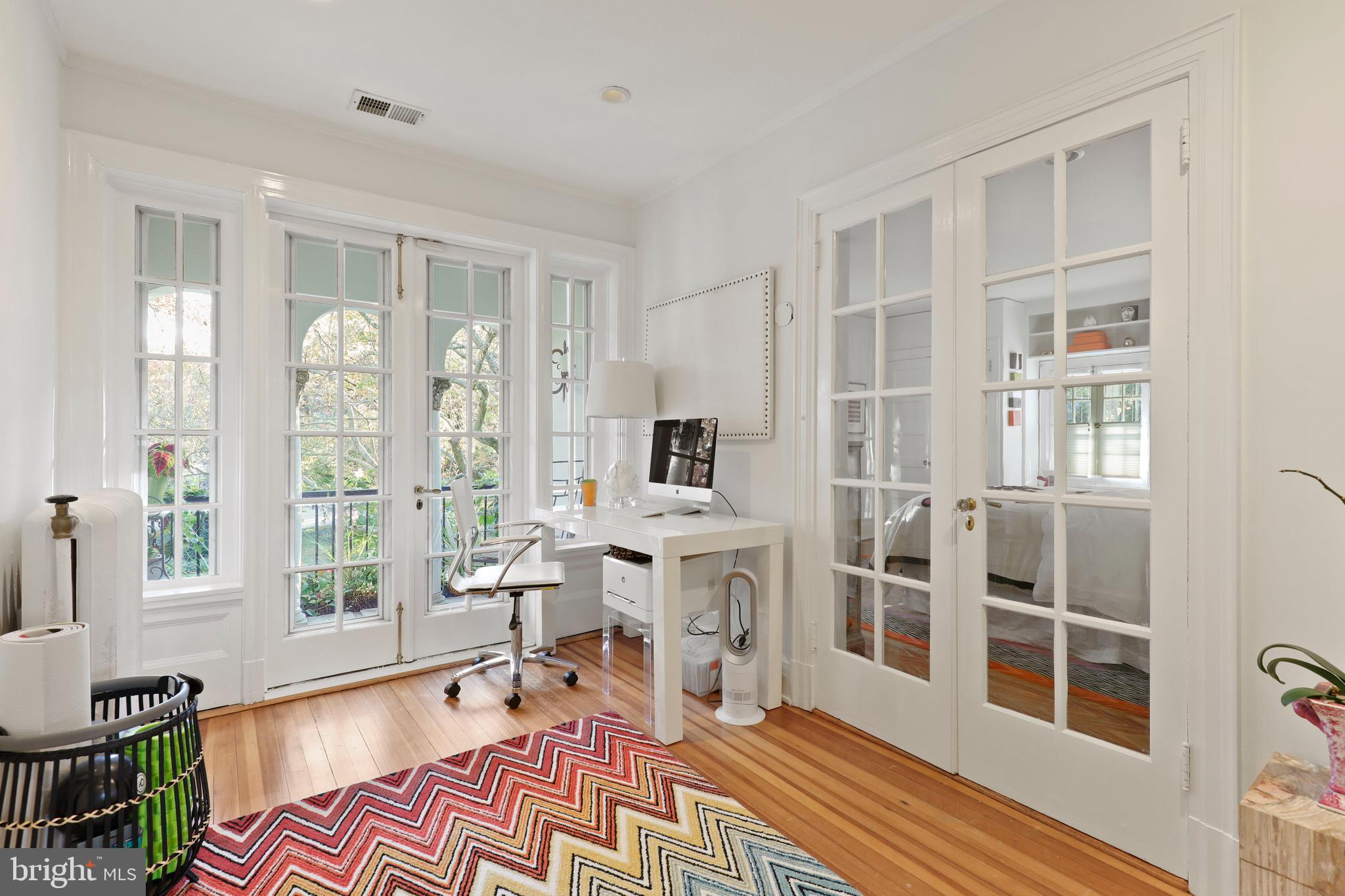 8 East Bishop's Road Baltimore, MD 21218 - Photo 23 of 56