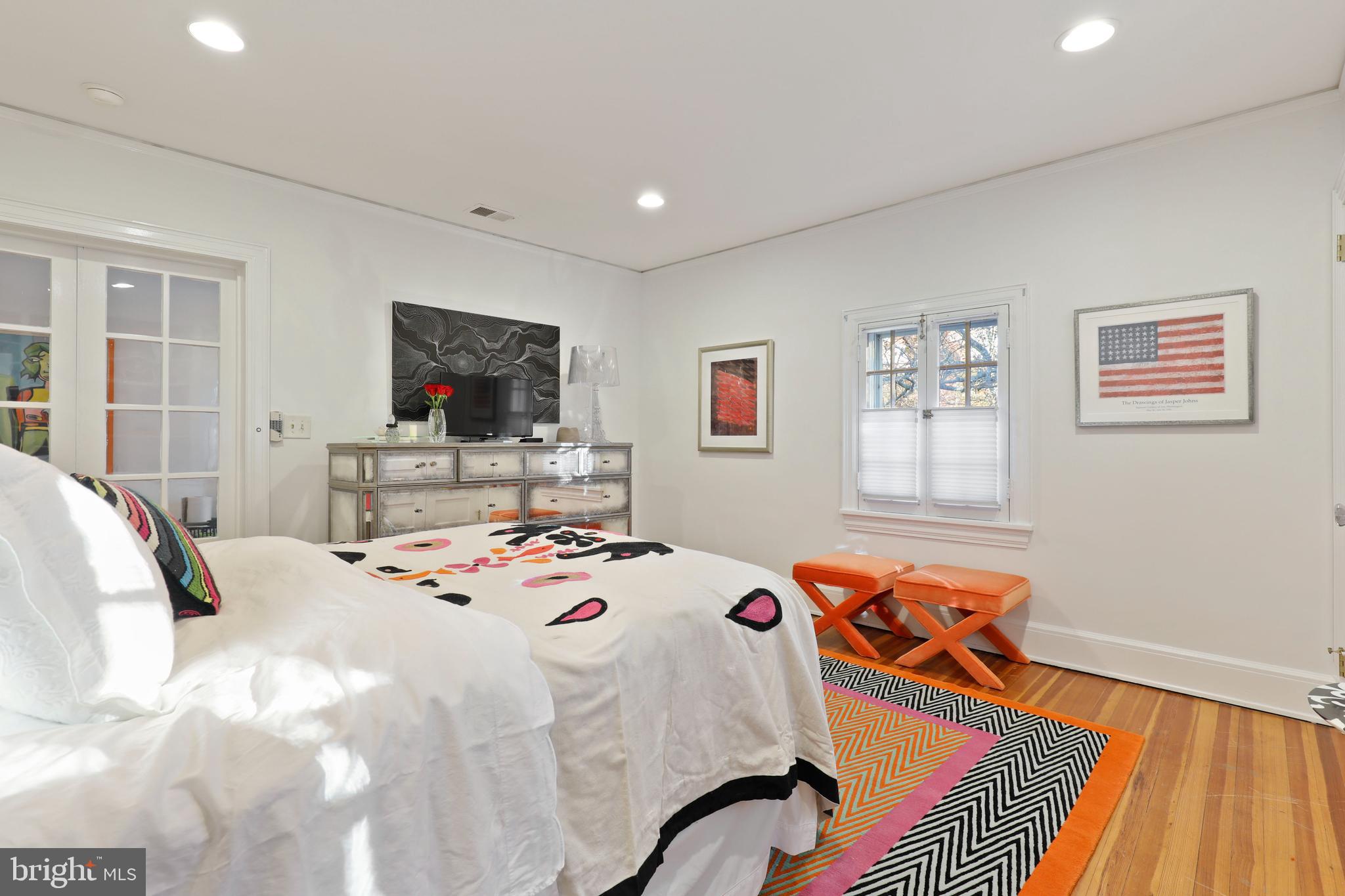 8 East Bishop's Road Baltimore, MD 21218 - Photo 27 of 56