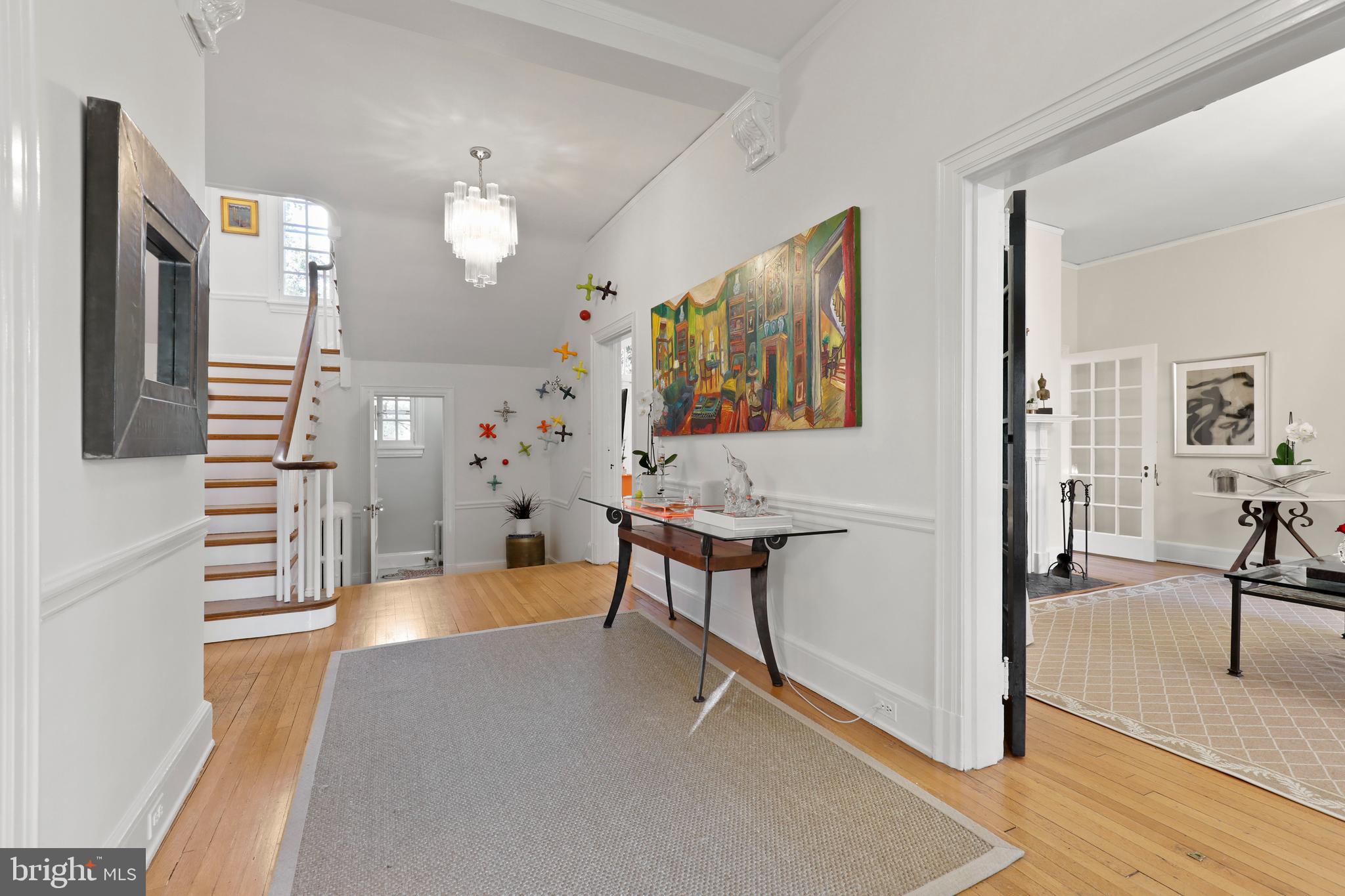 8 East Bishop's Road Baltimore, MD 21218 - Photo 4 of 56