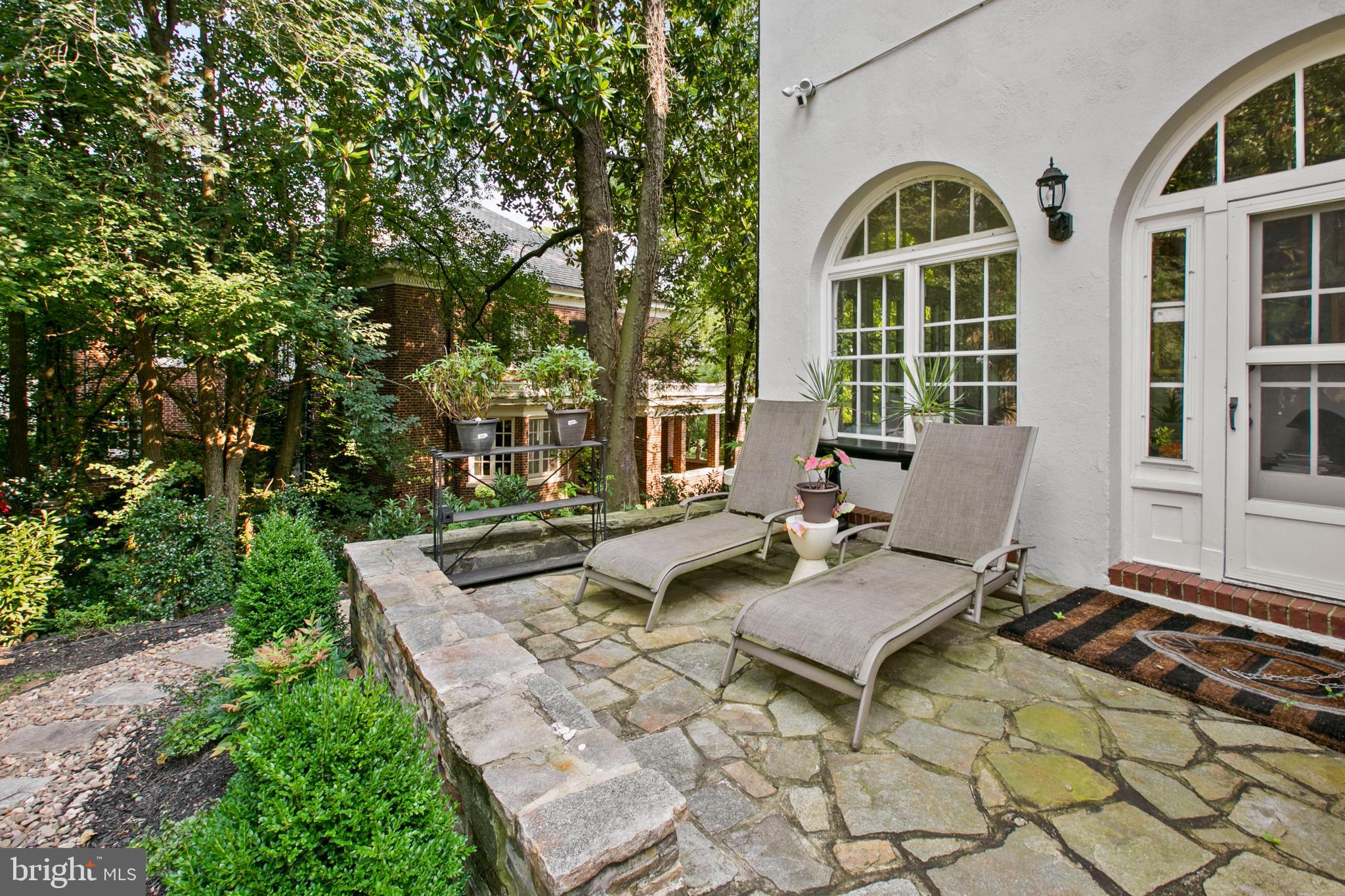 8 East Bishop's Road Baltimore, MD 21218 - Photo 46 of 56