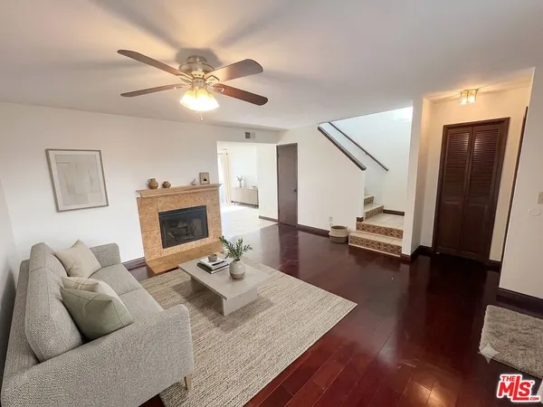 $4,995 | 1328 9th Street, Unit A, Santa Monica, CA 90401