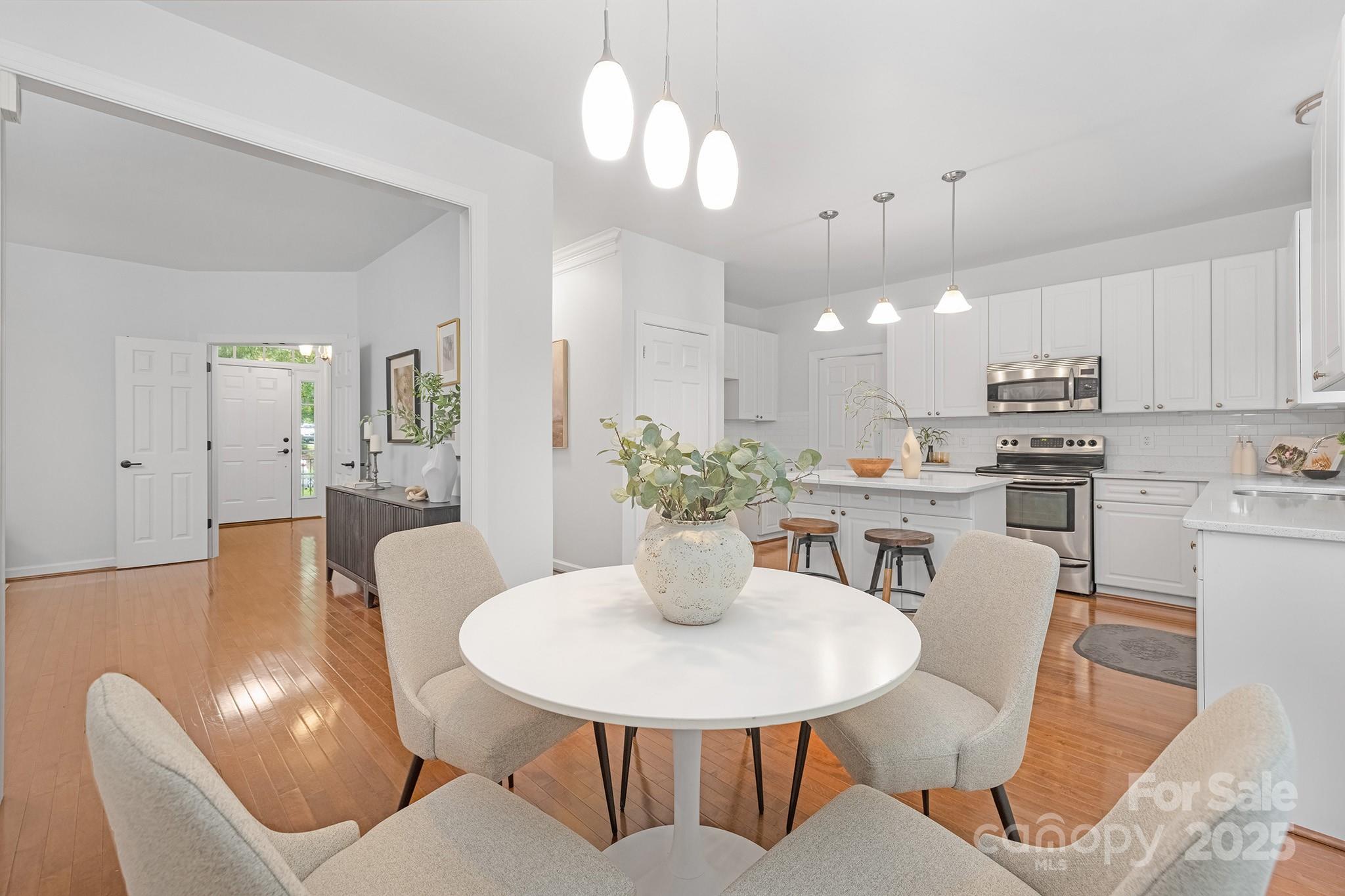 8217 Lansford Road Charlotte, NC 28277 - Photo 12 of 40 Gallery Image 12