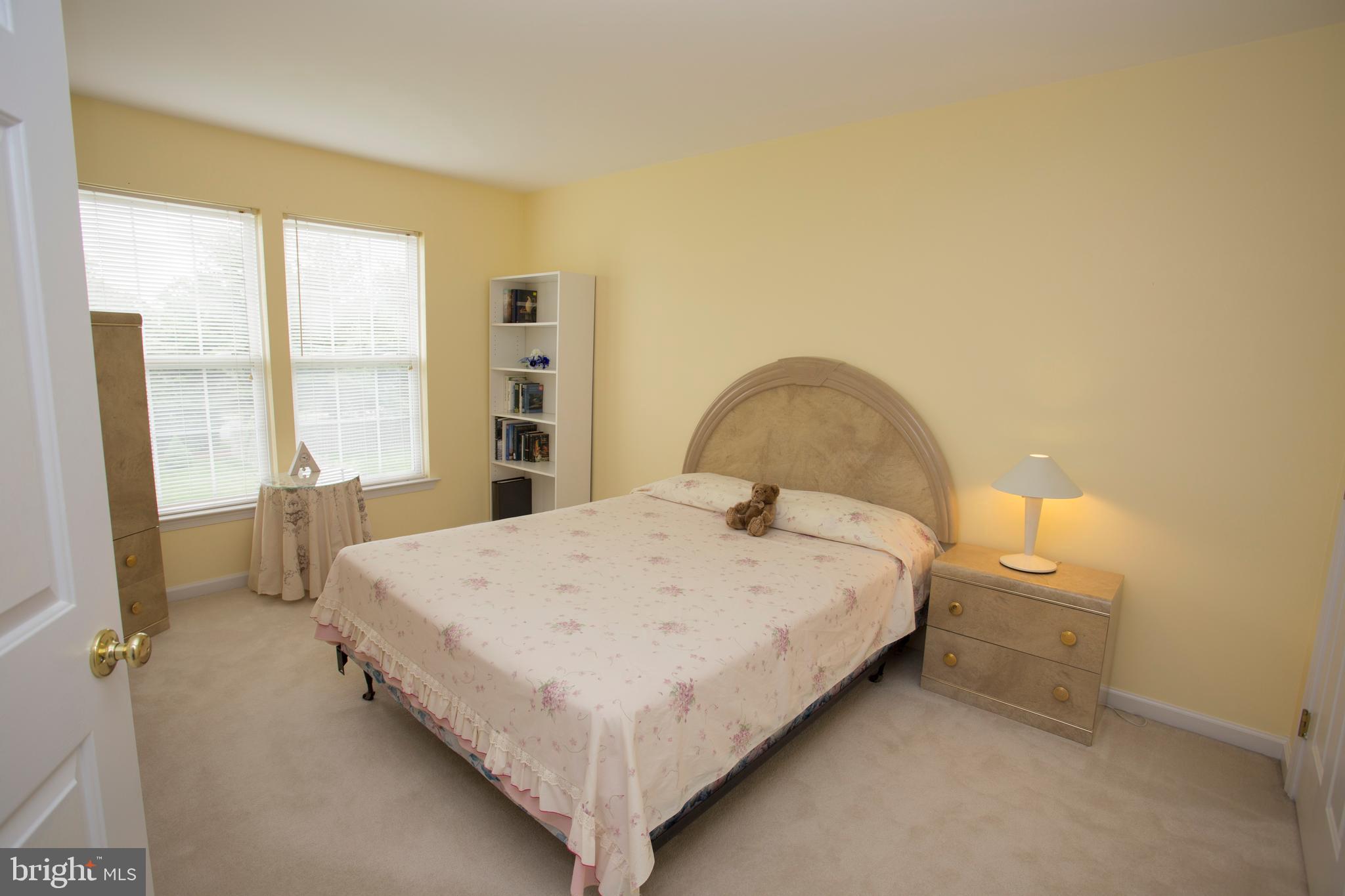 5 Avalon Road Pennington, NJ 08534 - Photo 16 of 36 Gallery Image 16