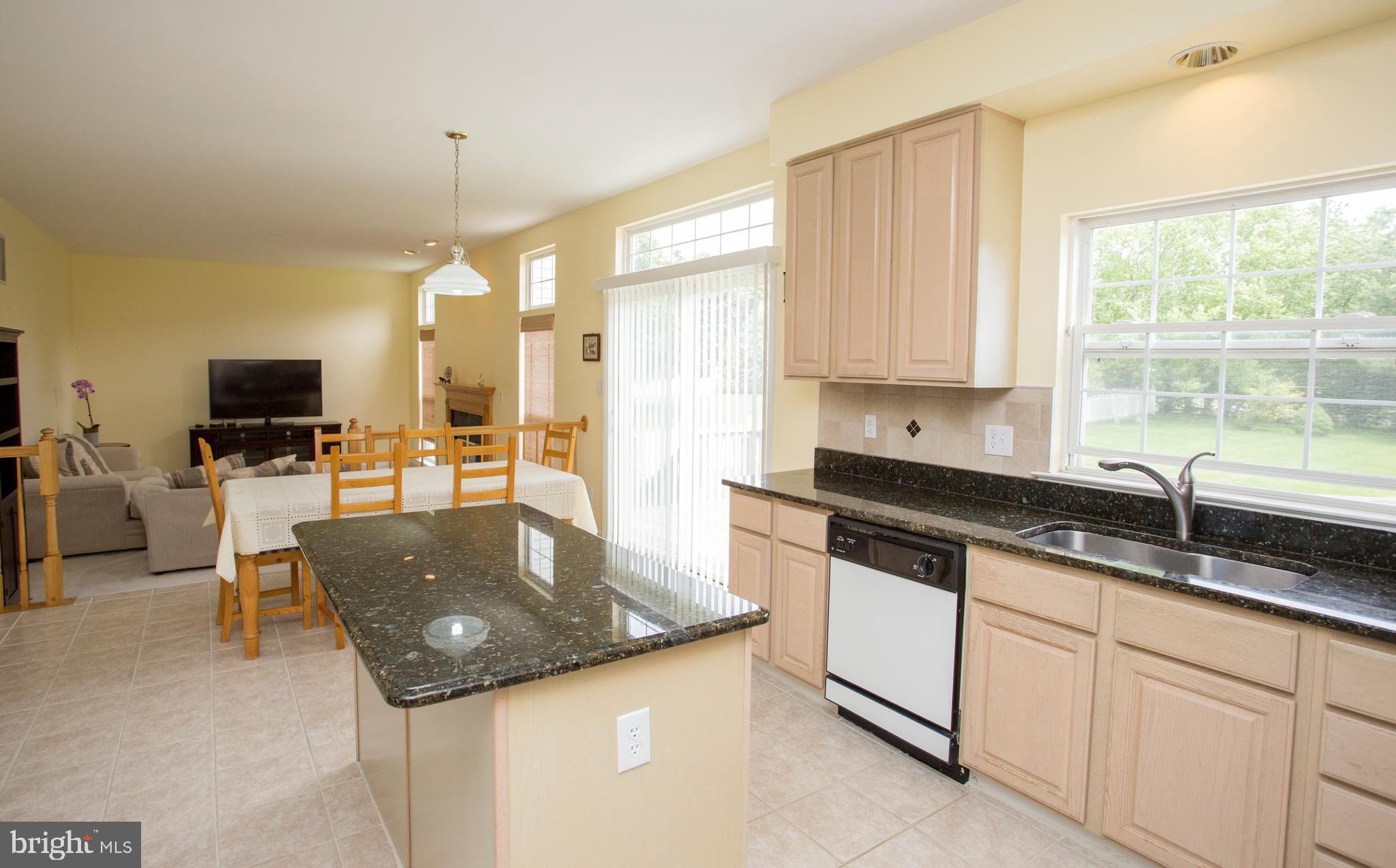 5 Avalon Road Pennington, NJ 08534 - Photo 5 of 36 Gallery Image 5