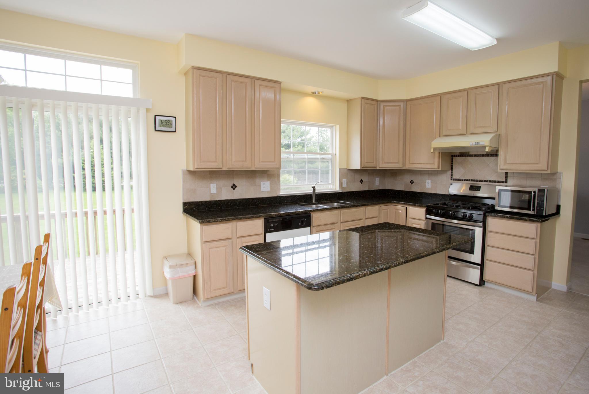 5 Avalon Road Pennington, NJ 08534 - Photo 6 of 36 Gallery Image 6